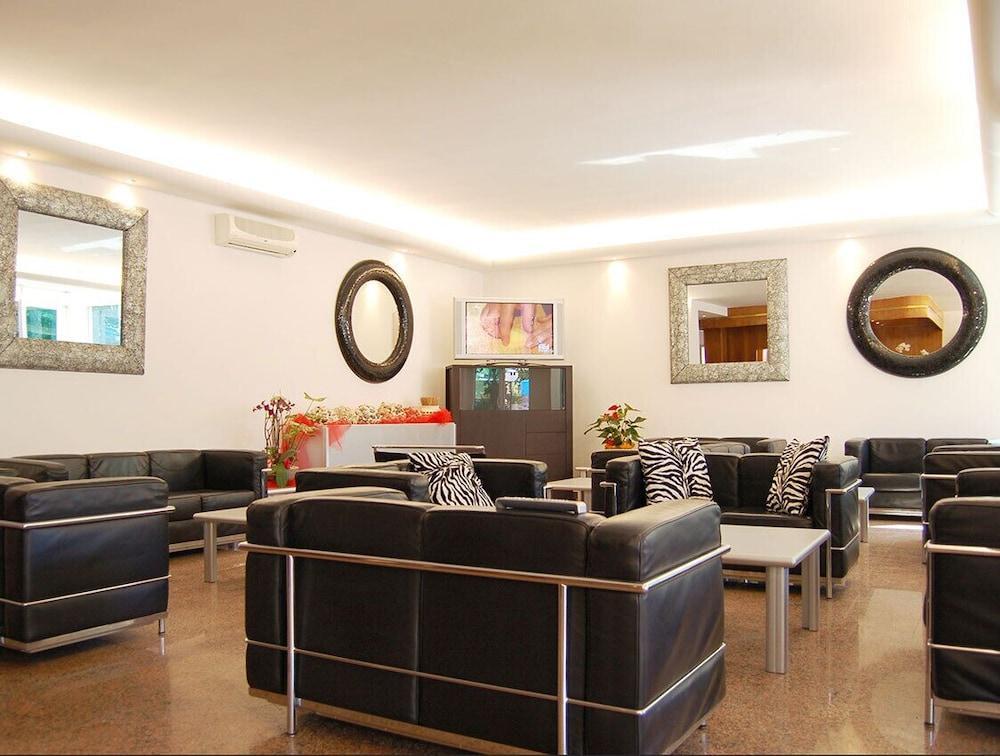 Hotel Matteo Cervia Eksteriør billede