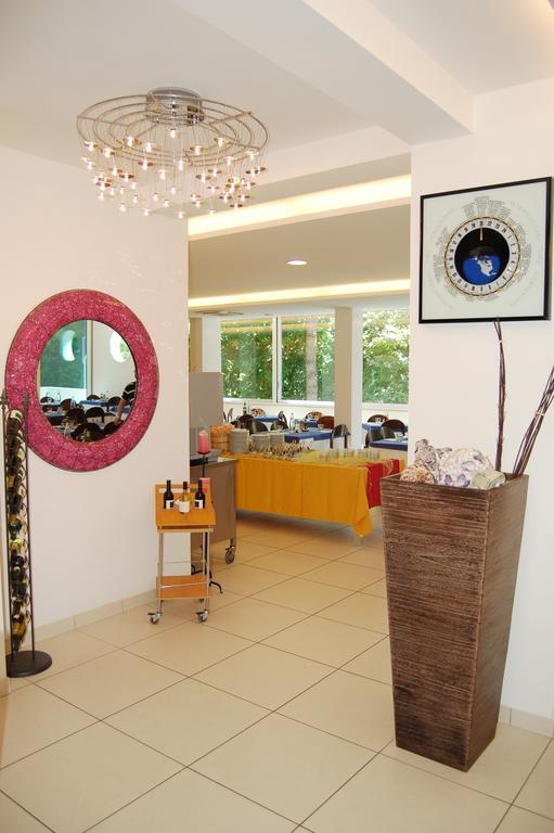 Hotel Matteo Cervia Eksteriør billede